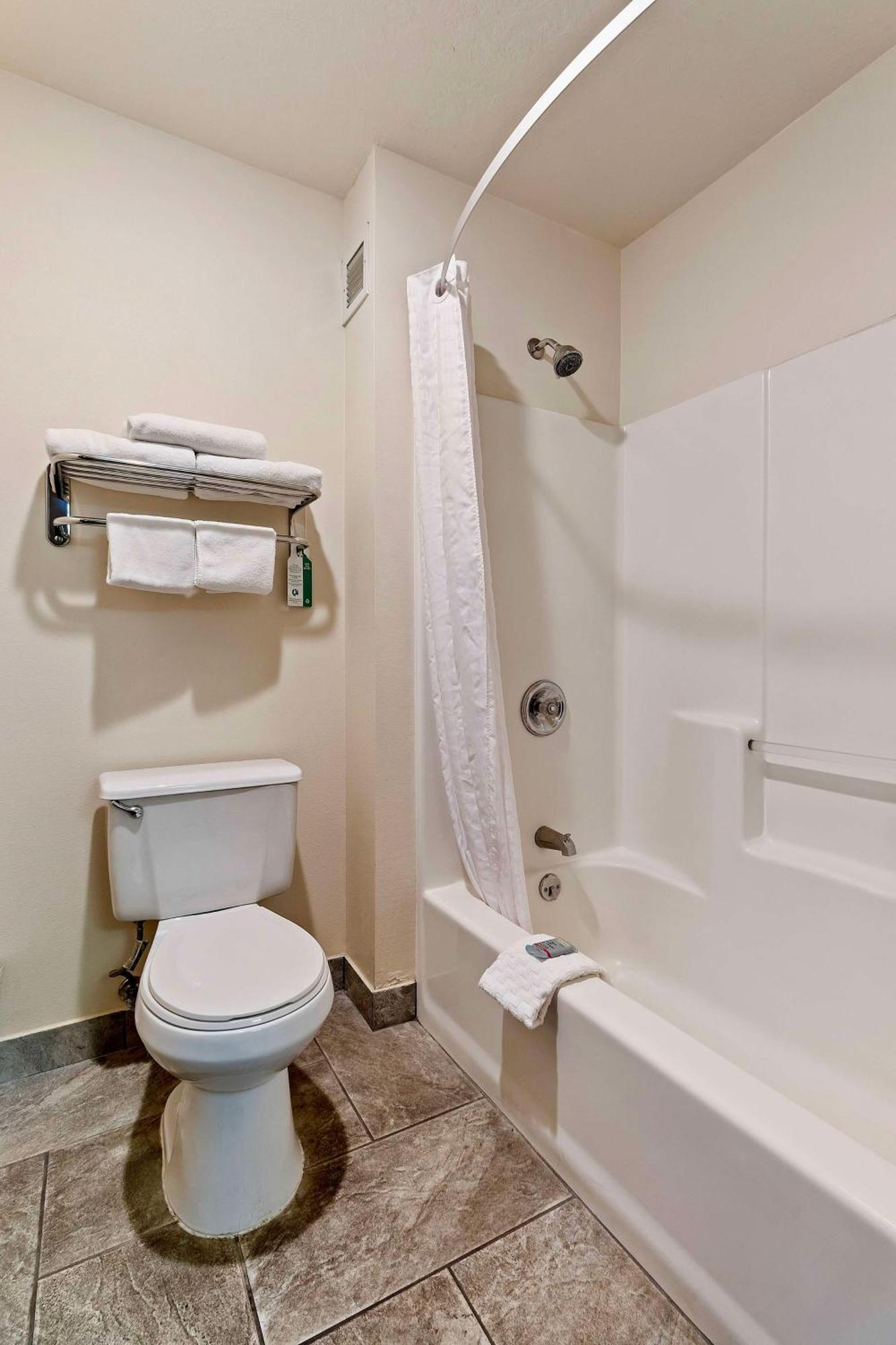 Surestay Hotel By Best Western טווין פולס מראה חיצוני תמונה