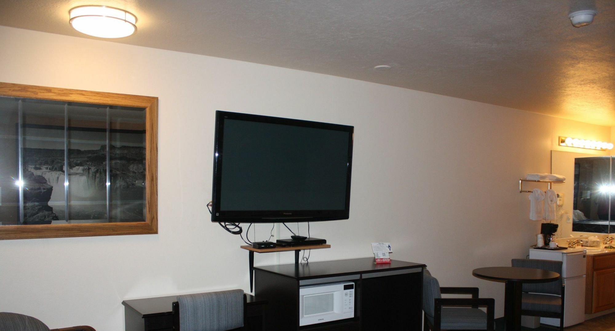 Surestay Hotel By Best Western טווין פולס מראה חיצוני תמונה