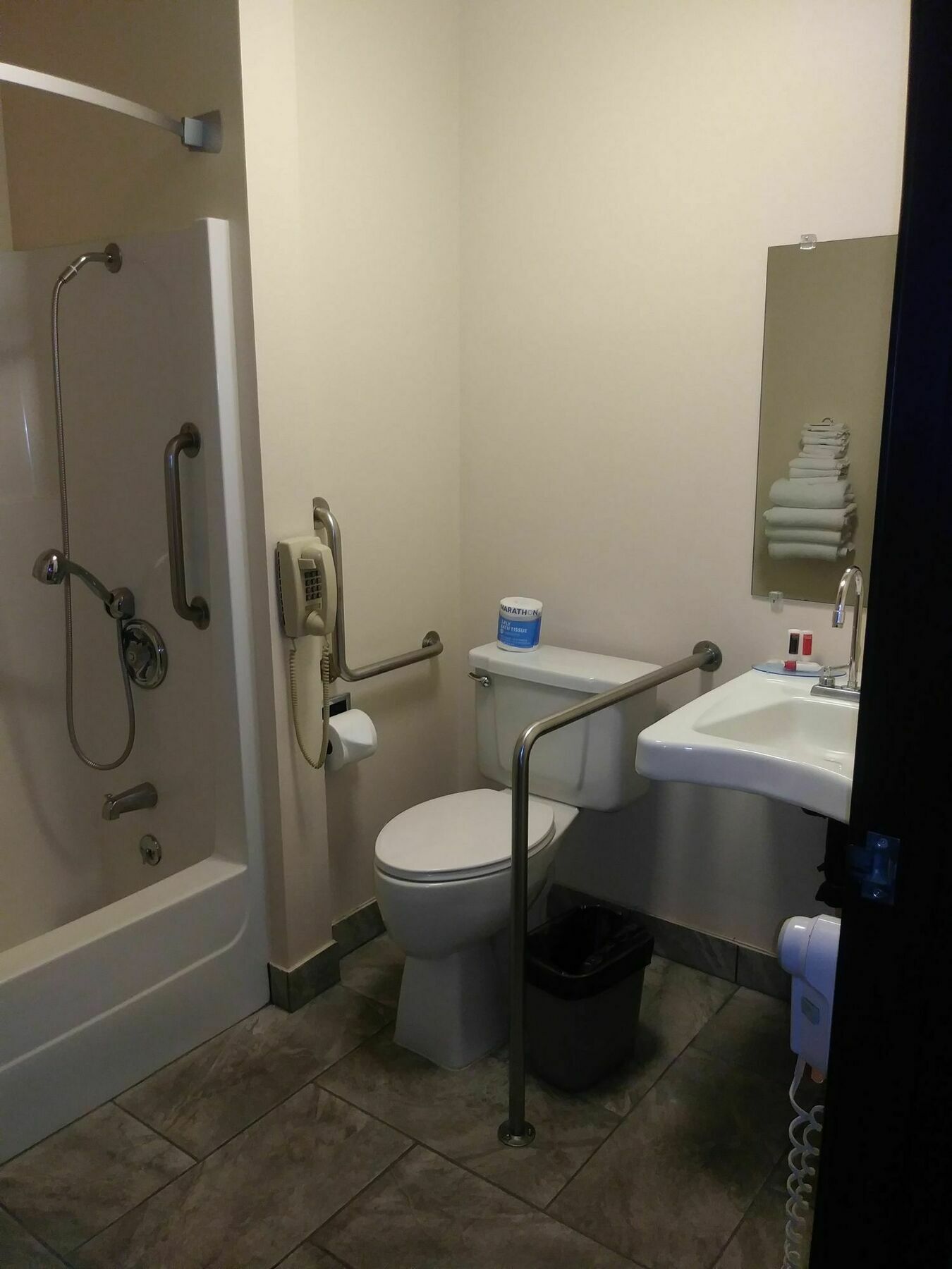 Surestay Hotel By Best Western טווין פולס מראה חיצוני תמונה